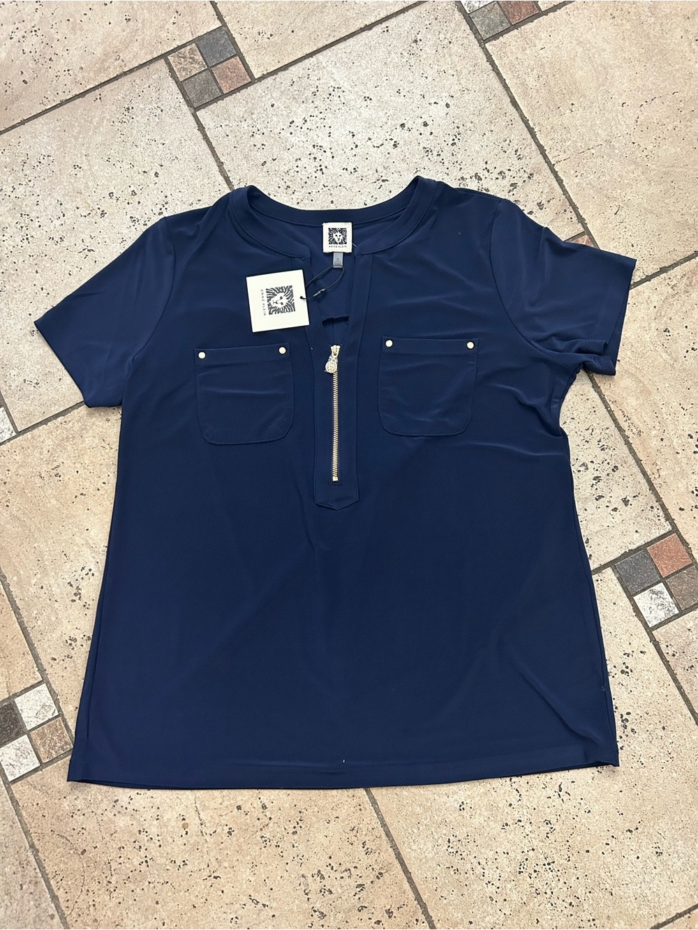 NWT Anne Klein Navy Short-Sleeve Zip-Pocket Top size M